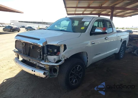 2019 Toyota Tundra Limited 5.7L V8 z USA, uszkodzony, nr VIN 5TFBY5F10KX852115